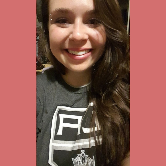 Meet your Posher, Kassandra - Picture 1 of 1